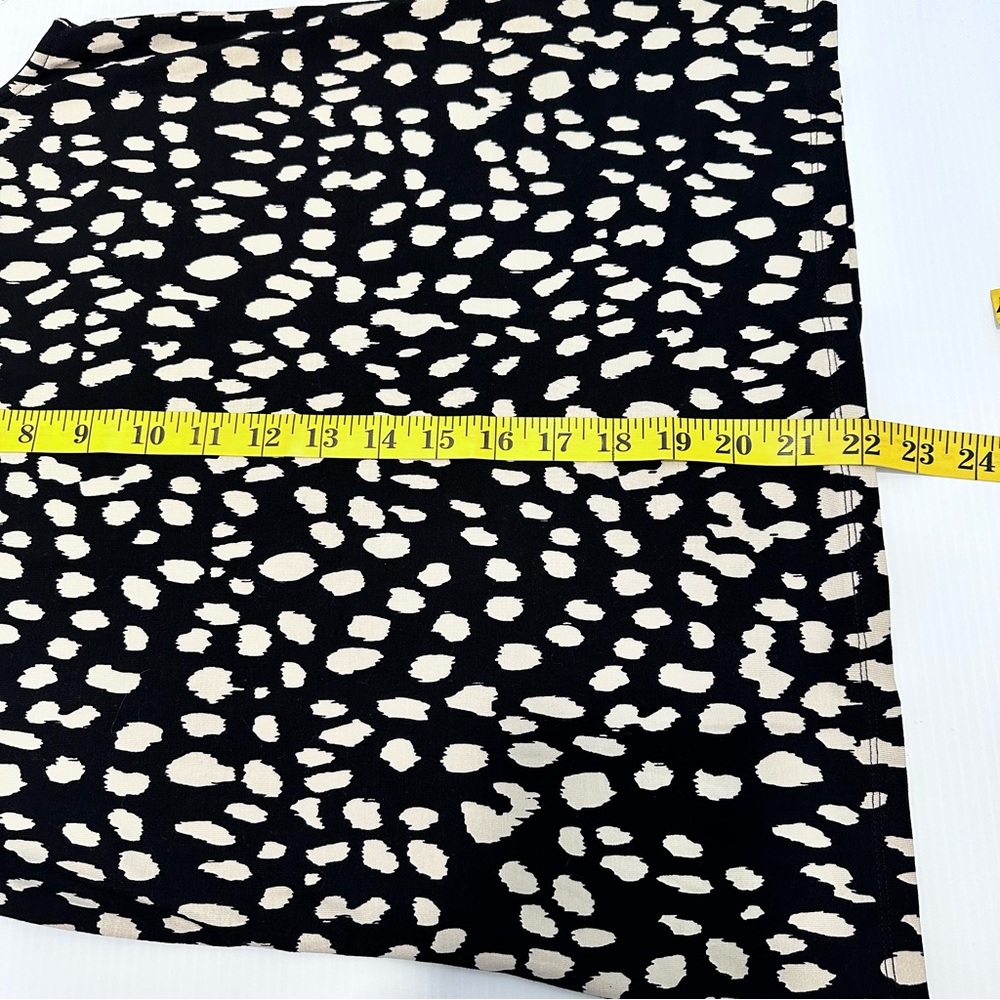 Chicos Mock Neck Women’s Animal Print Tank Sleeveless Sz 0 Gold Black Classic - Picture 7 of 7